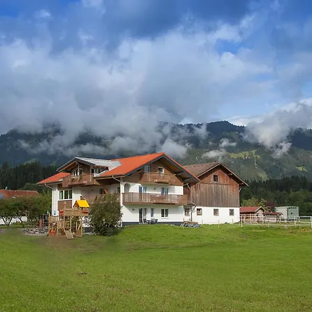 Gaisbock Der Farmház *